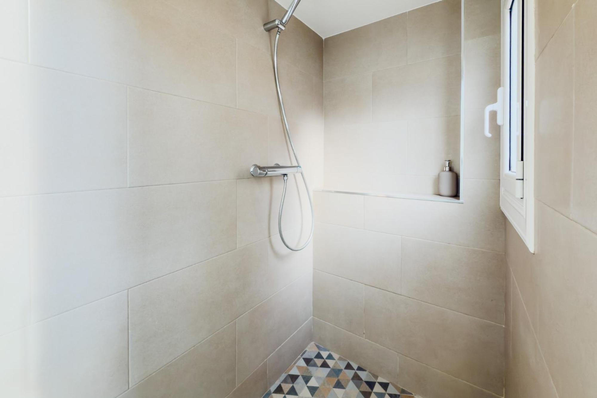 Magalhaes - Trad Flat In Poble Sec, Near Ramblas Барселона Экстерьер фото
