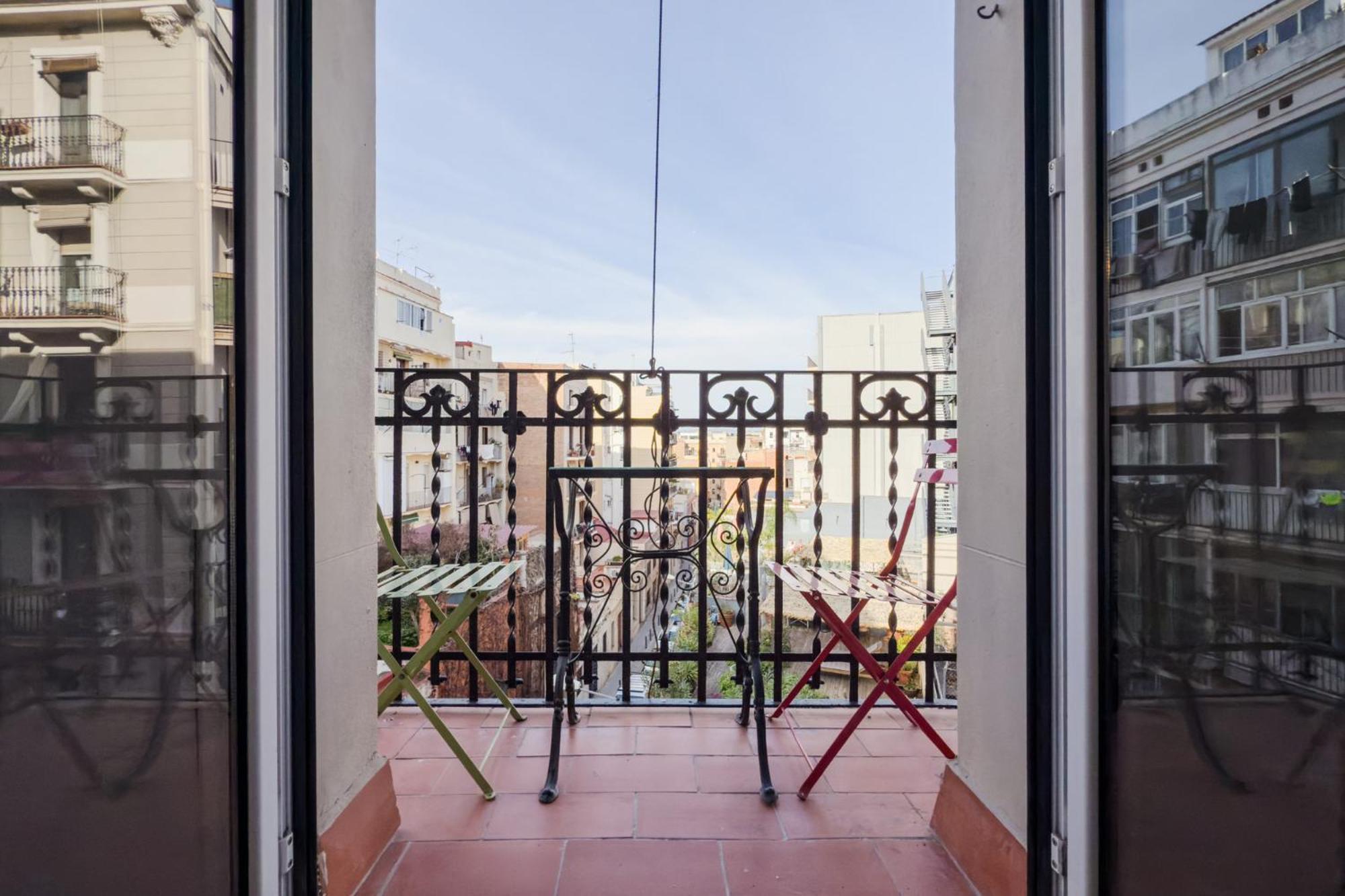 Magalhaes - Trad Flat In Poble Sec, Near Ramblas Барселона Экстерьер фото