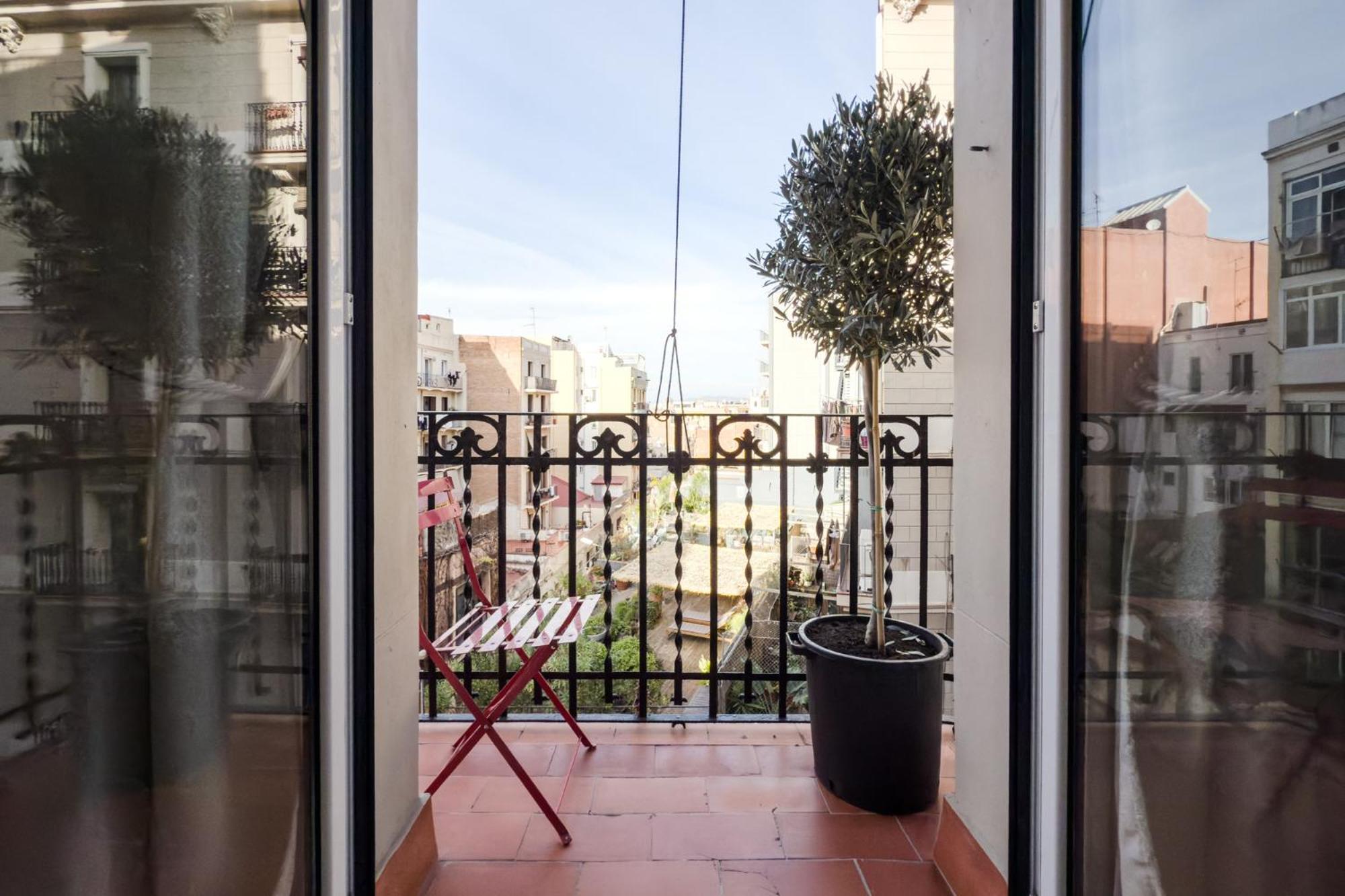 Magalhaes - Trad Flat In Poble Sec, Near Ramblas Барселона Экстерьер фото